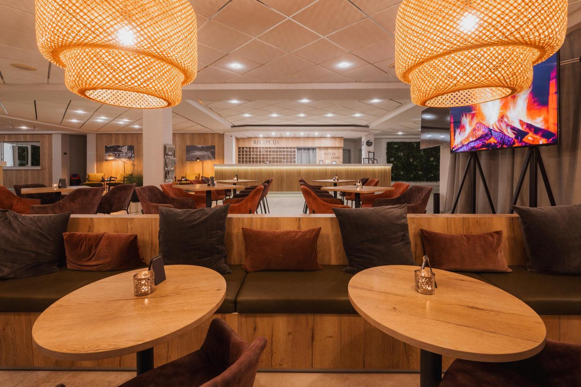 Hotel Matija Gubec Stubicke Toplice ภายนอก รูปภาพ