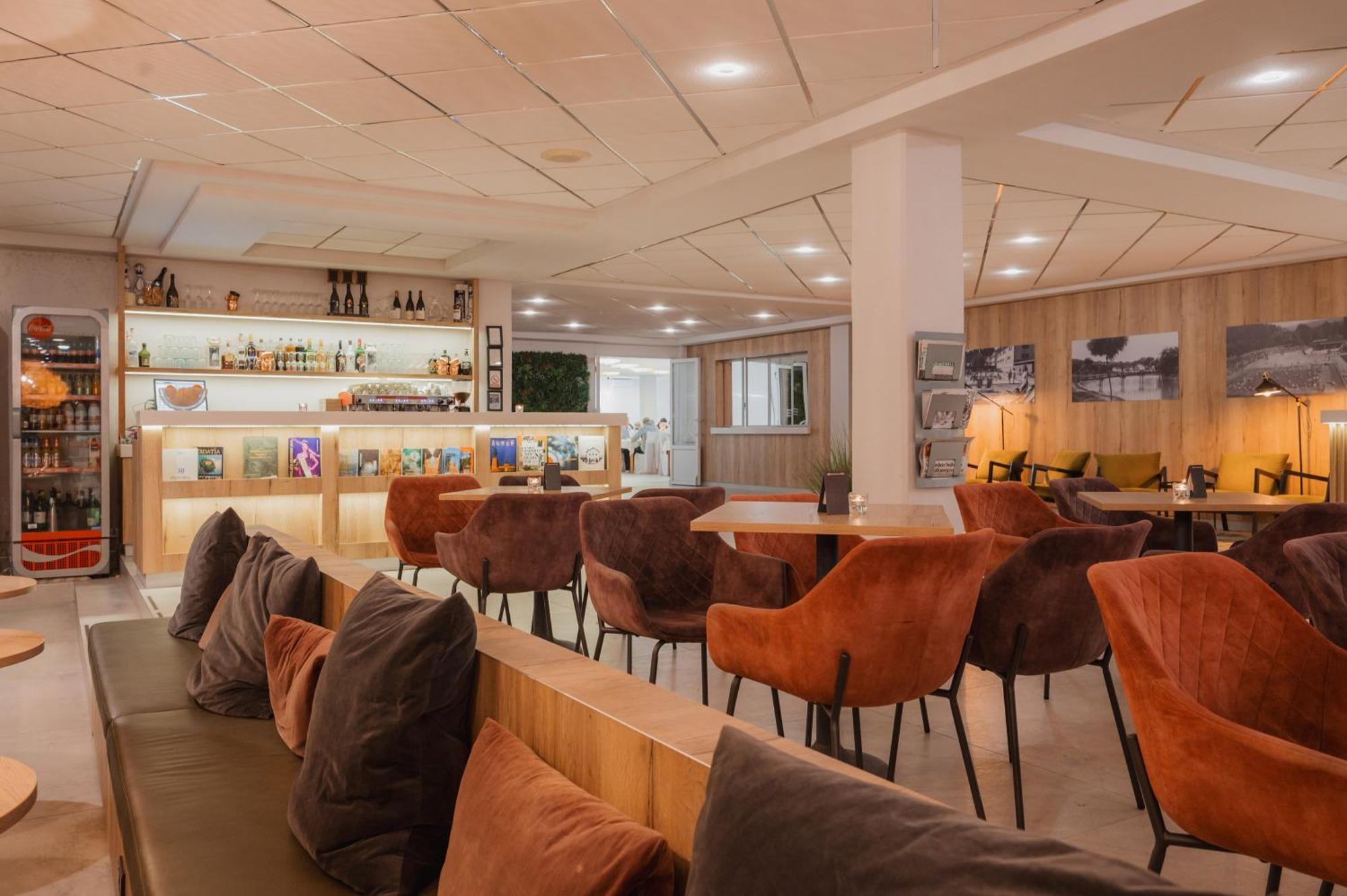 Hotel Matija Gubec Stubicke Toplice ภายนอก รูปภาพ