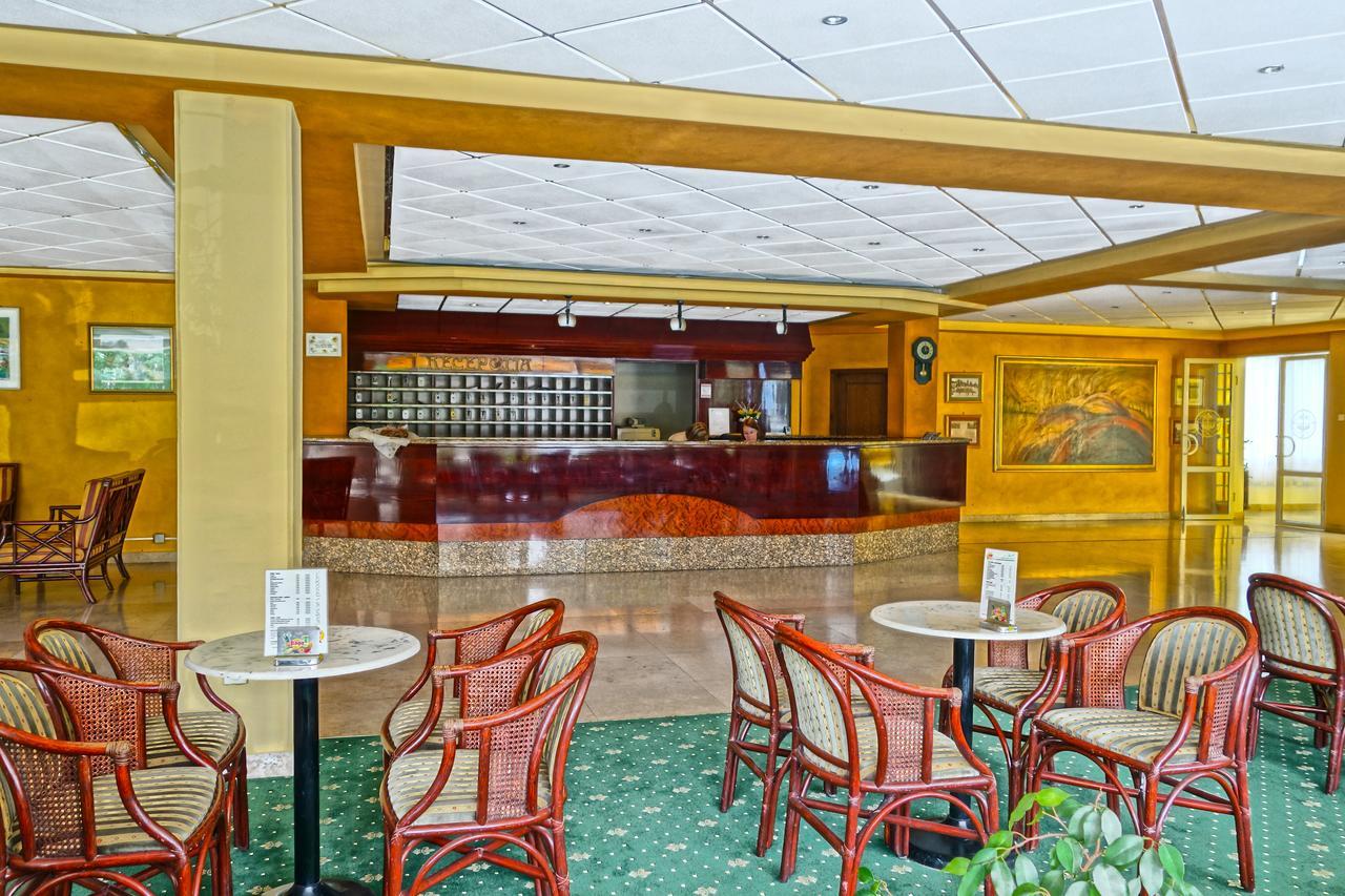 Hotel Matija Gubec Stubicke Toplice ภายนอก รูปภาพ