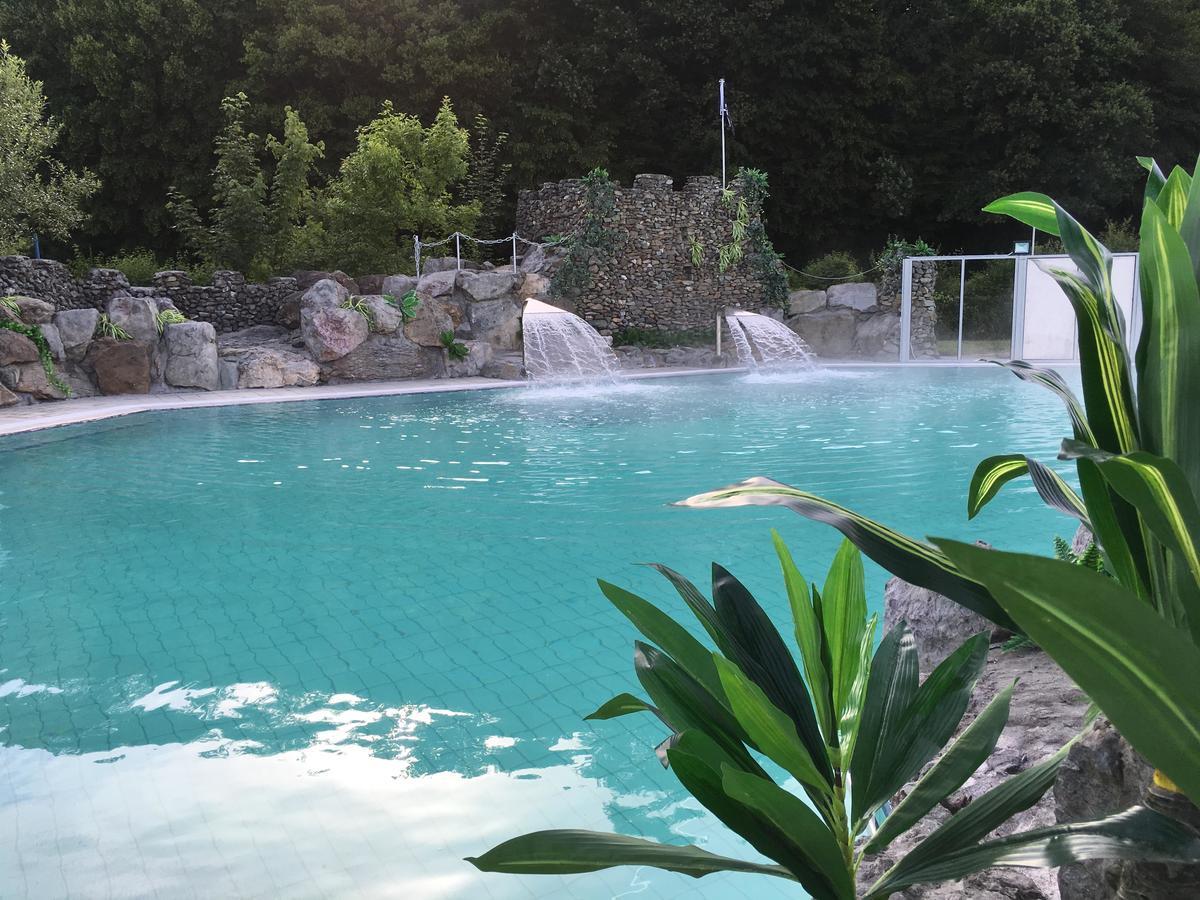 Hotel Matija Gubec Stubicke Toplice ภายนอก รูปภาพ